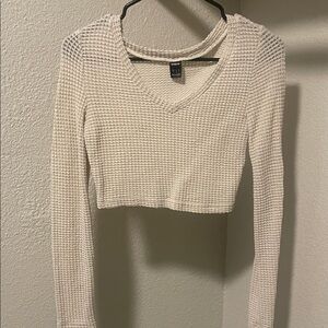 SHEIN Cream Knit V-Neck Crop Top